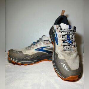 Brooks Men’s Cascadia 16 - Sz 10.5